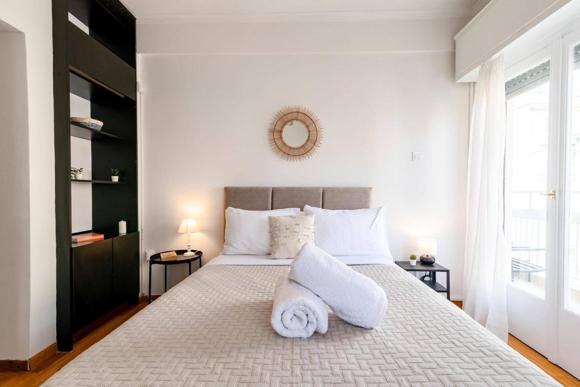 Ferienwohnung Exarchia Artistic Getaway For Groups Athen Exterior foto
