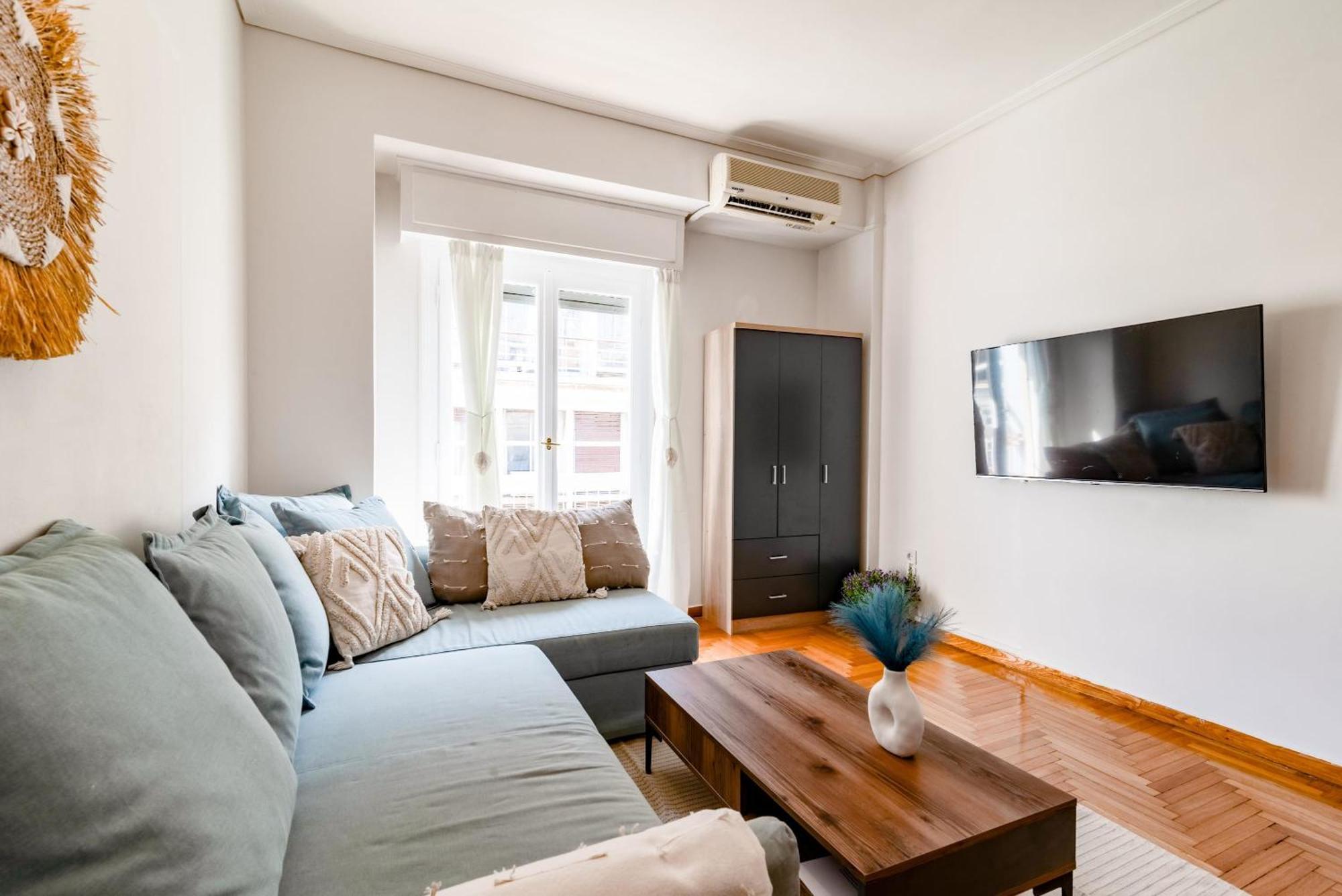 Ferienwohnung Exarchia Artistic Getaway For Groups Athen Exterior foto